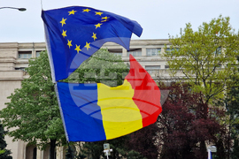 Румъния - Букурещ - подкрепа за румънския премиер Илие Боложан