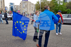 Румъния - Букурещ - подкрепа за румънския премиер Илие Боложан