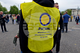 Румъния - Букурещ - подкрепа за румънския премиер Илие Боложан