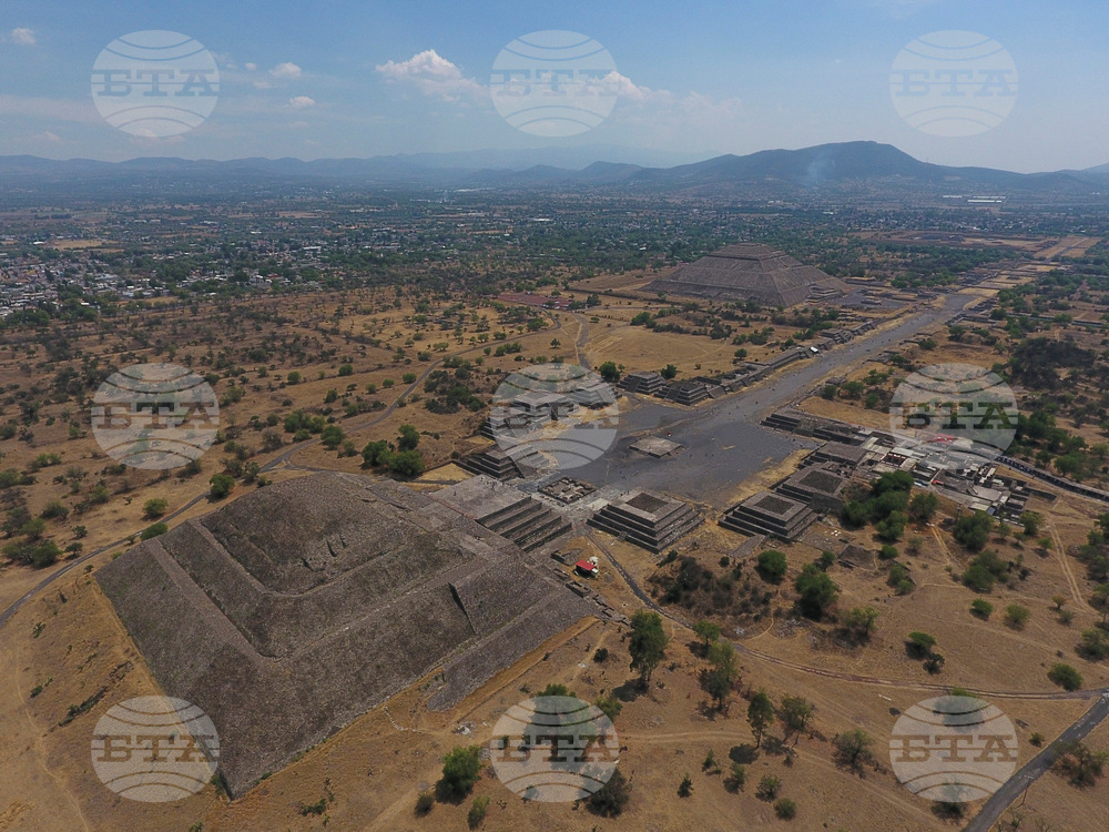 Mexico Teotihuacan Shooting