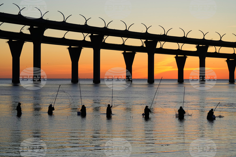 APTOPIX Russia Daily Life