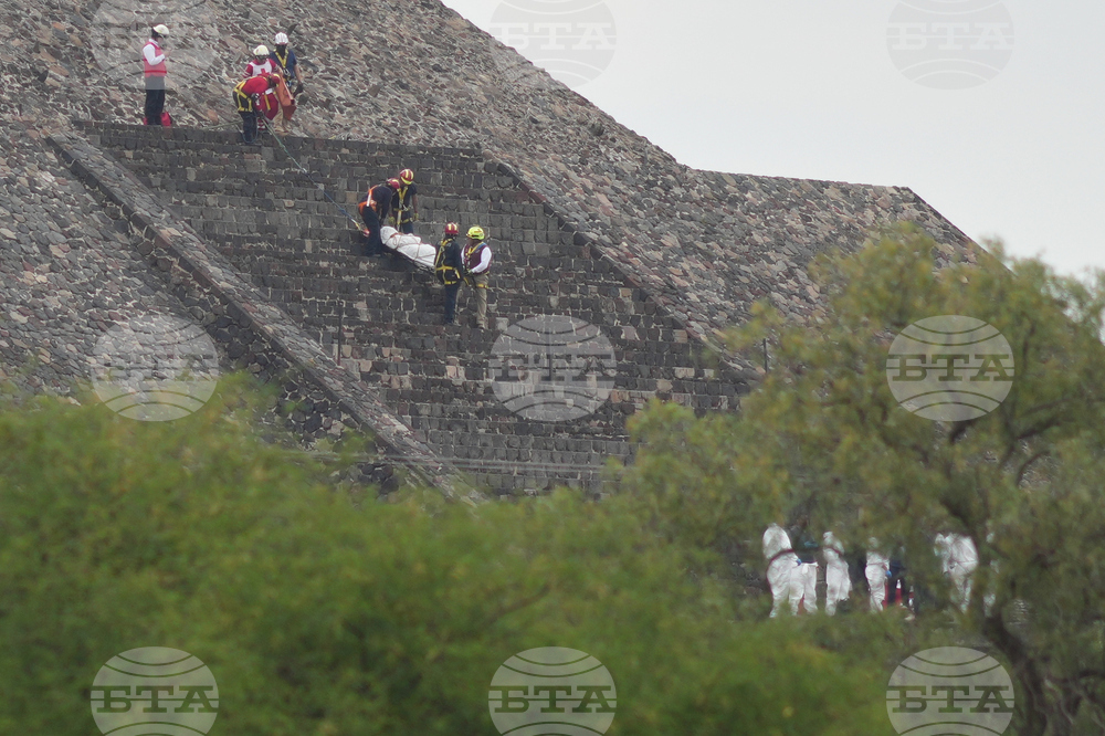 APTOPIX Mexico Teotihuacan Shooting
