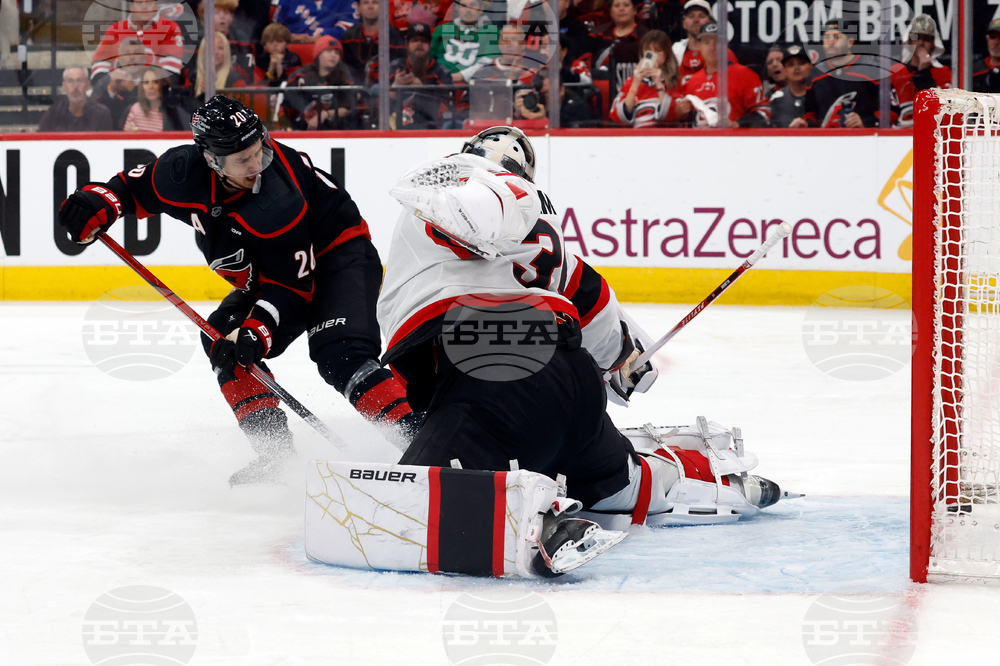 Senators Hurricanes Hockey