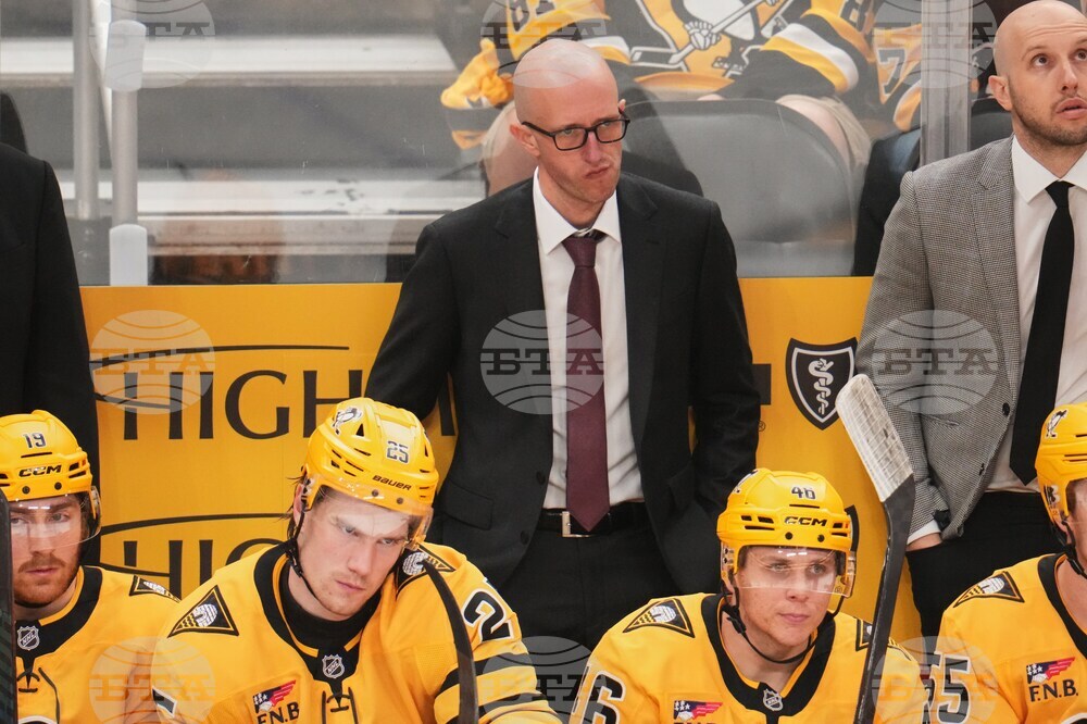 Flyers Penguins Hockey