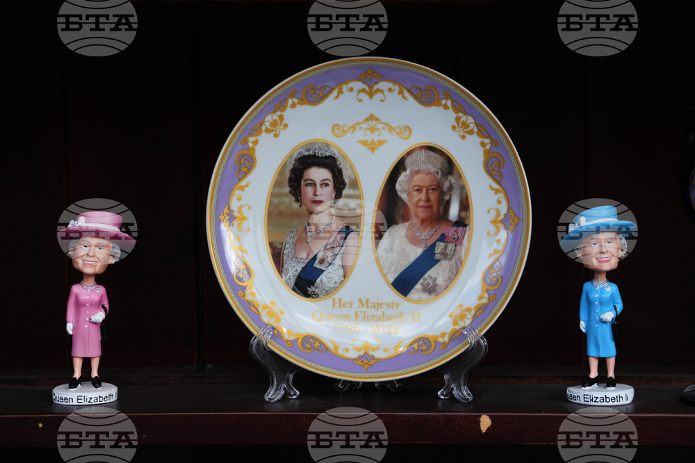 APTOPIX Britain Queen's Centenary