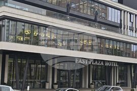East Plaza Hote