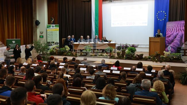 Бъдещето на туризма и устойчиви решения обсъдиха представители на институции и експерти на конференцията „Туризъм. Природа. Иновации“ в София