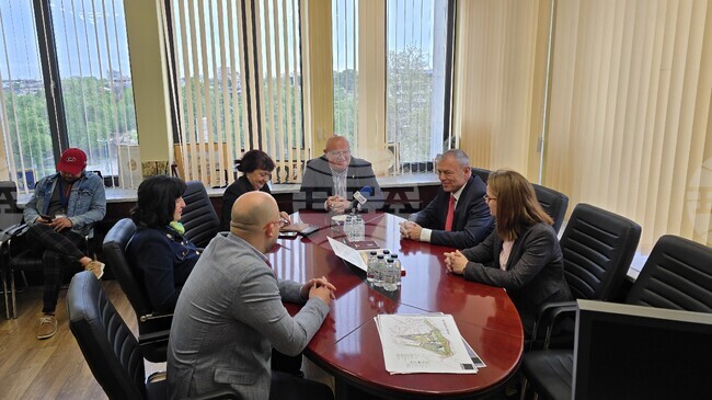 Във Видин трябва да има университет, който да е крепост на българщината в региона, каза министърът на образованието проф. Сергей Игнатов