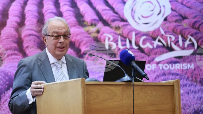 За повече усилия в популяризирането на България като туристическа дестинация призова проф. Бранимир Ботев на конференция