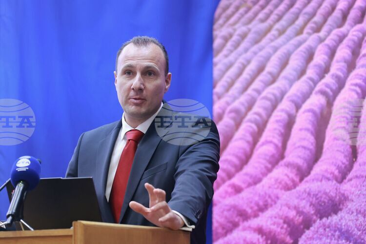 Deputy Economy Minister Kostadinov Calls for Innovation, Sustainability in Tourism