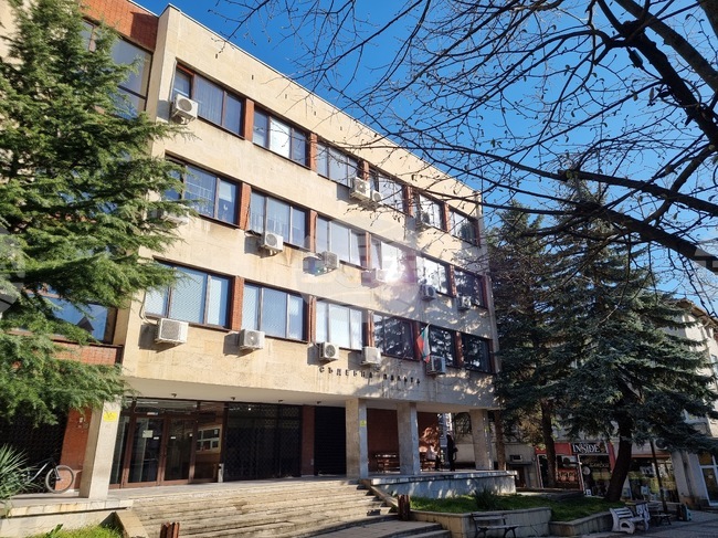 Съдът в Дупница наложи наказание за продажба на слънчеви очила без съгласието на притежателя на изключителните права на марката