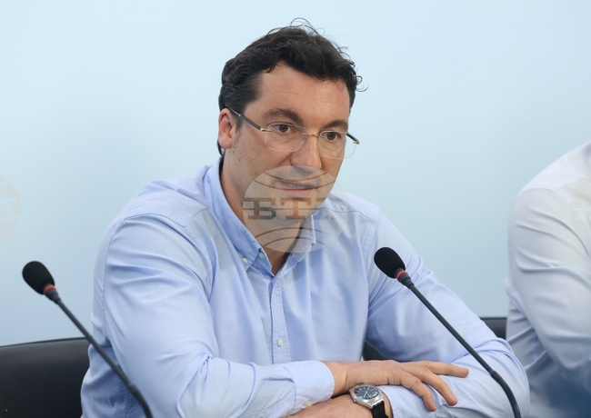 Socialist Leader Zarkov to Seek Confidence Vote, Vows to Resign if He Doesn't Get One