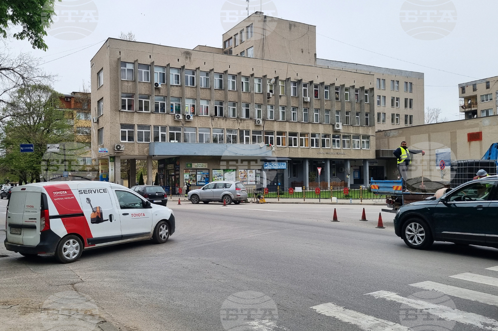 Търговище - нов светофар - изграждане