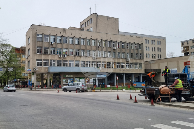 В област Търговище от 78 свободни работни места само 13 са за хора с висше образование 