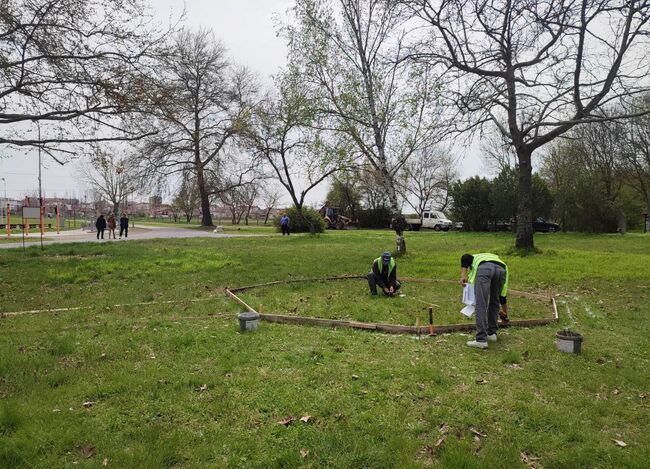 Започна благоустрояването на парка в Елхово с инвестиция от близо 340 хиляди евро