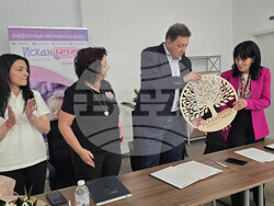 Петрич - фондация „Искам бебе“ - меморандум - подписване