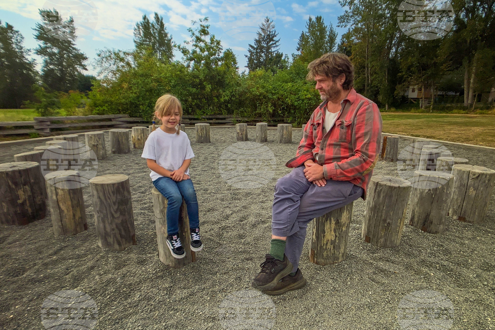 Gardening-TV-Galifianakis
