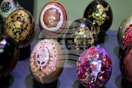 Бургас - ръчно рисувани яйца - изложба