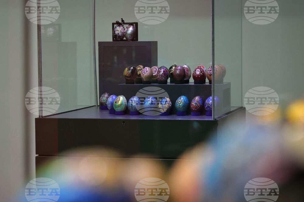 Бургас - ръчно рисувани яйца - изложба