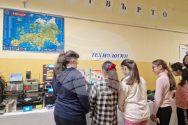 Монтана - училище - изложба