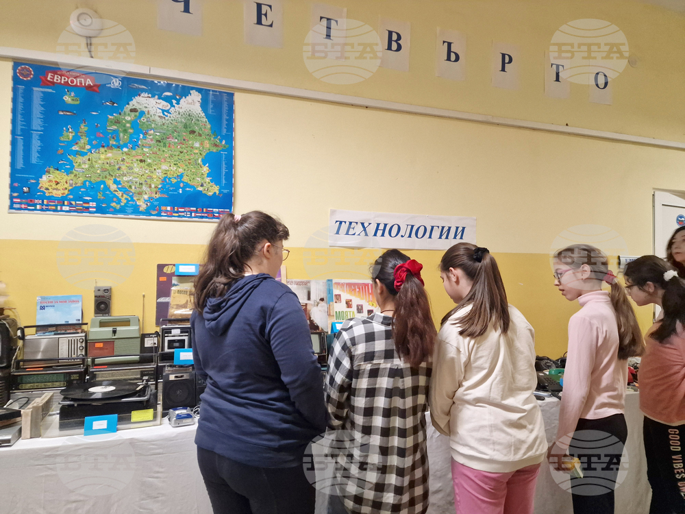 Монтана - училище - изложба