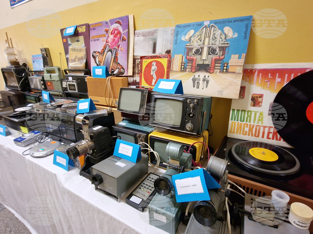 Монтана - училище - изложба