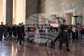 Турция - Анкара - българска делегация - Мавзолей на Ататюрк - почит