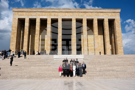 Турция - Анкара - българска делегация - Мавзолей на Ататюрк - почит