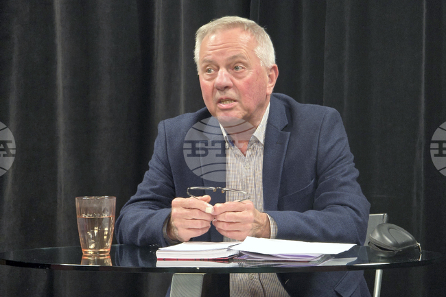 Цариградската конференция поставя българския въпрос на дипломатическата маса, каза проф. Христо Матанов