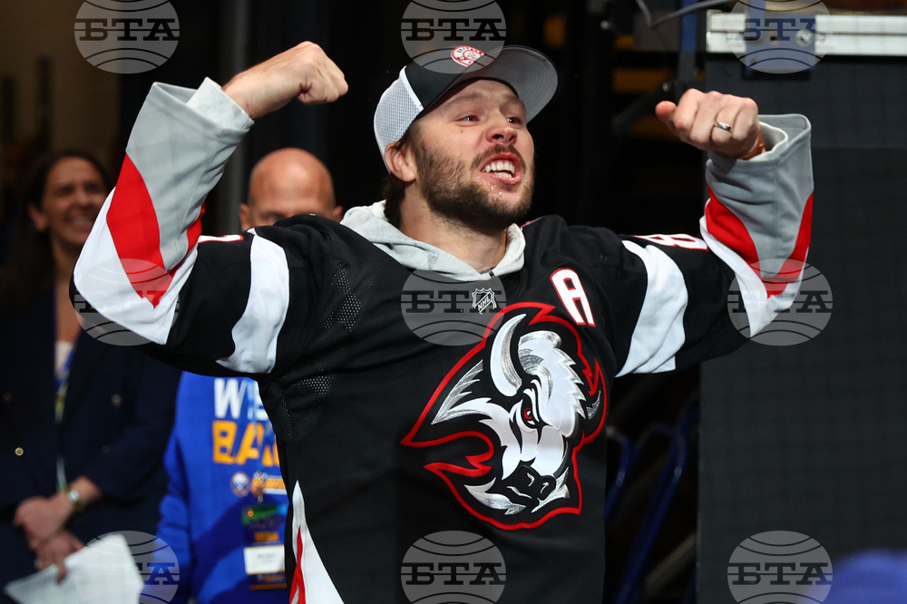 Bruins Sabres Hockey