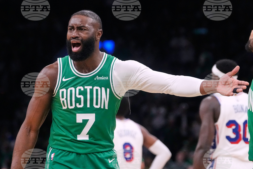 76ers Celtics Basketball