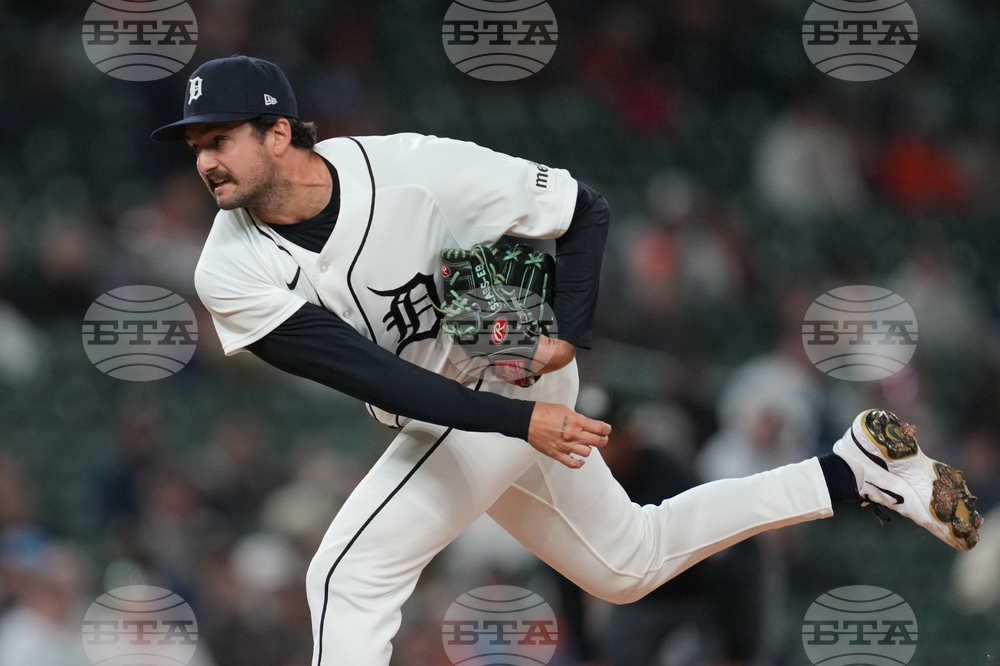 Brewers Tigers Baseball