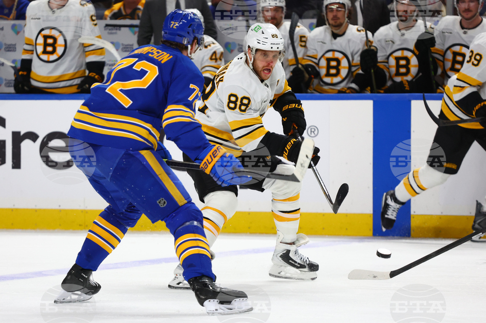 Bruins Sabres Hockey