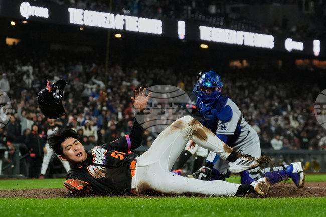 APTOPIX Dodgers Giants Baseball