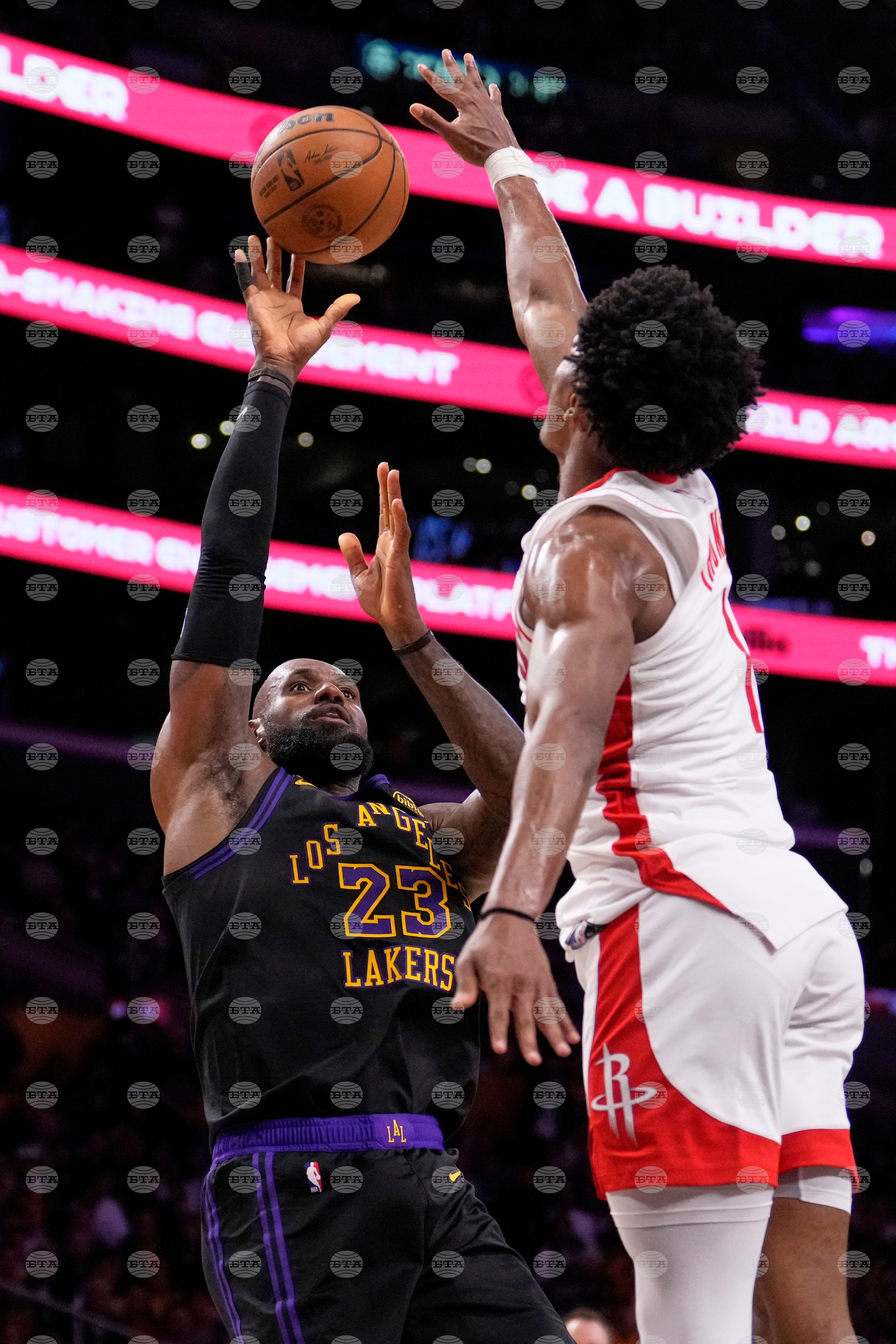 Rockets Lakers Basketball