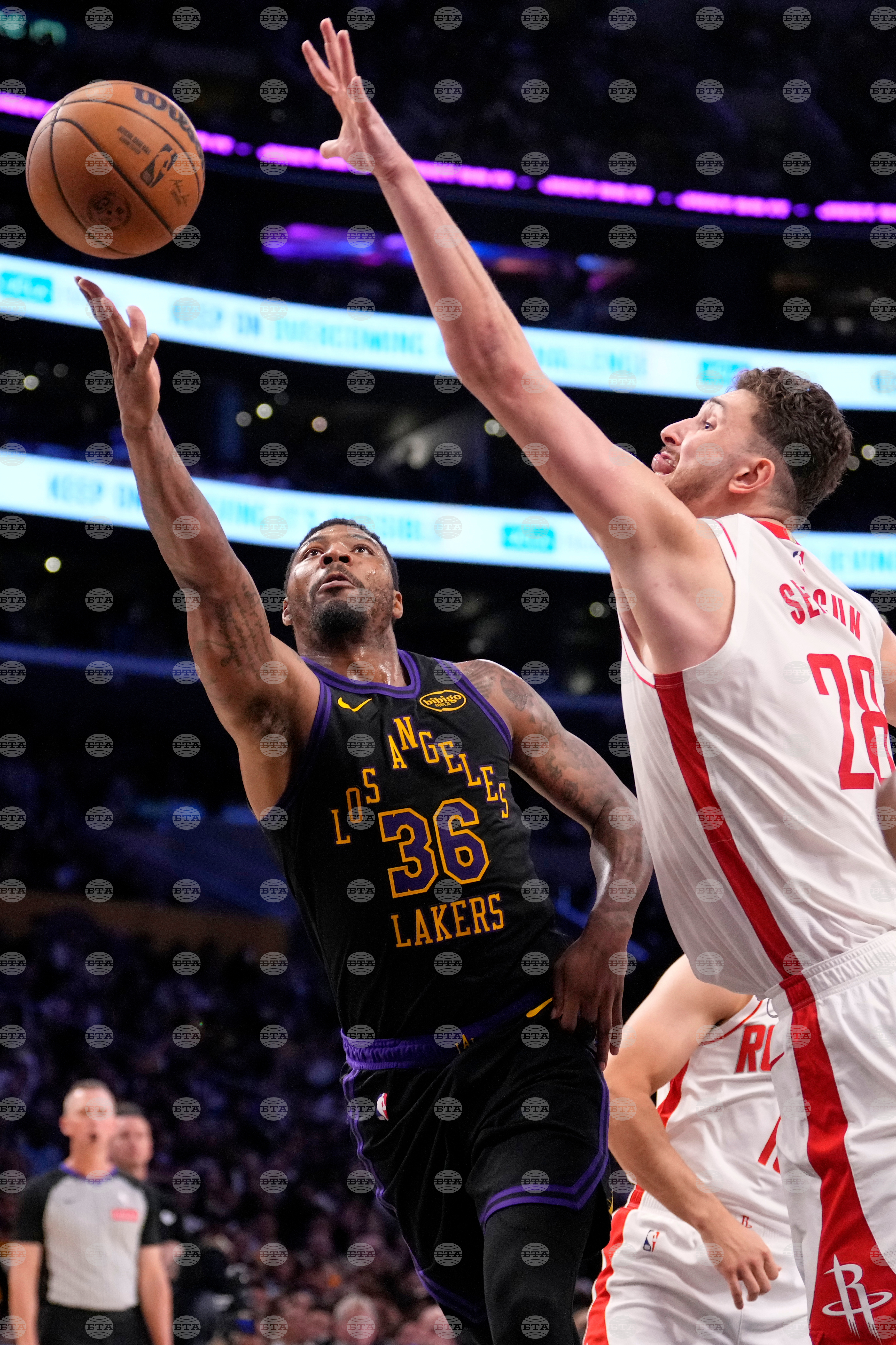 Rockets Lakers Basketball