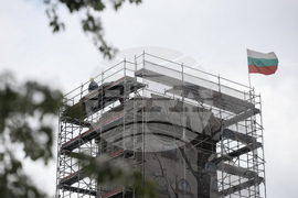 Княжеска градина  - скеле - демонтиране