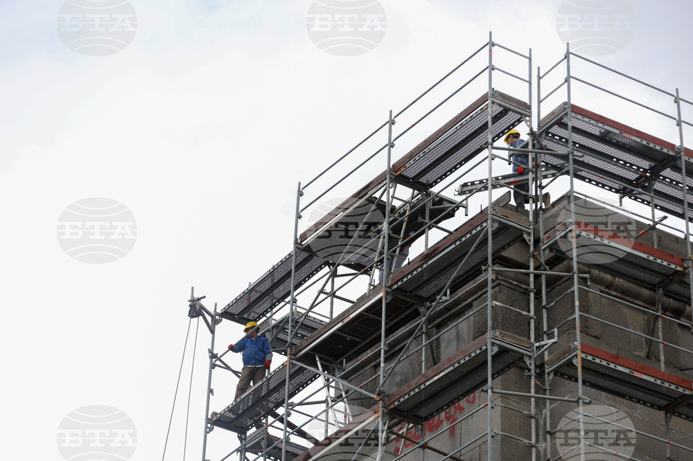 Княжеска градина  - скеле - демонтиране