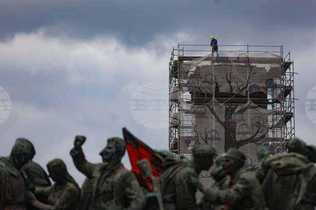 Княжеска градина - скеле - демонтиране