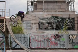 Княжеска градина - скеле - демонтиране