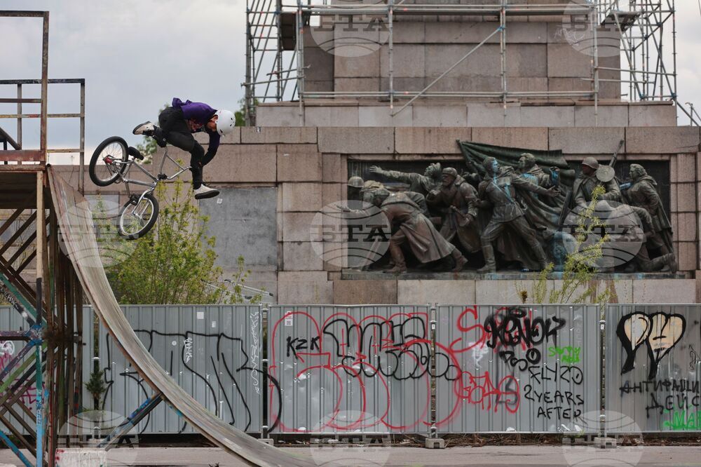 Княжеска градина - скеле - демонтиране