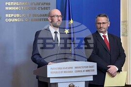 Министерски съвет - Георги Клисурски - Иван Христанов - брифинг