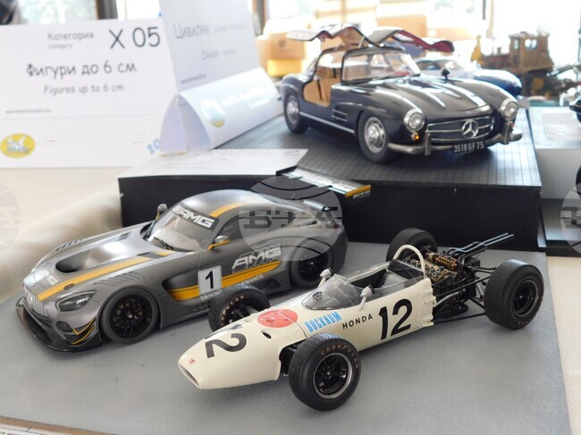 Трето издание на националното изложение на умалени модели от различни сфери ще събере около 50 участници от цялата страна във Велико Търново