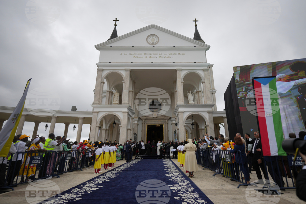 Equatorial Guinea Africa Pope