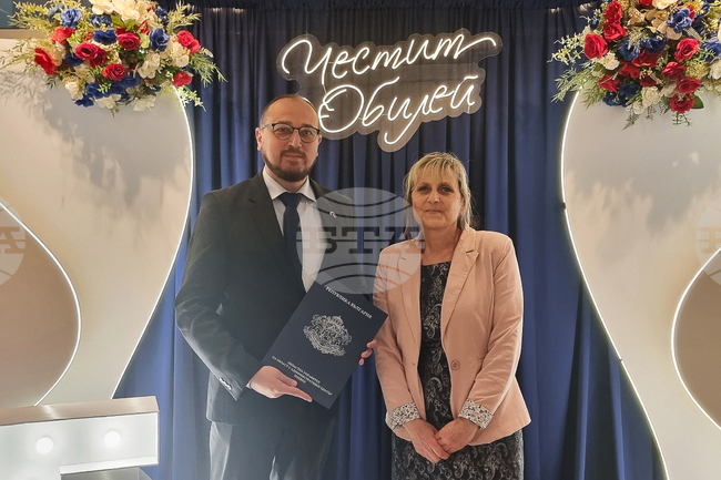 Плевен - Професионална гимназия по механоелектротехника - празник