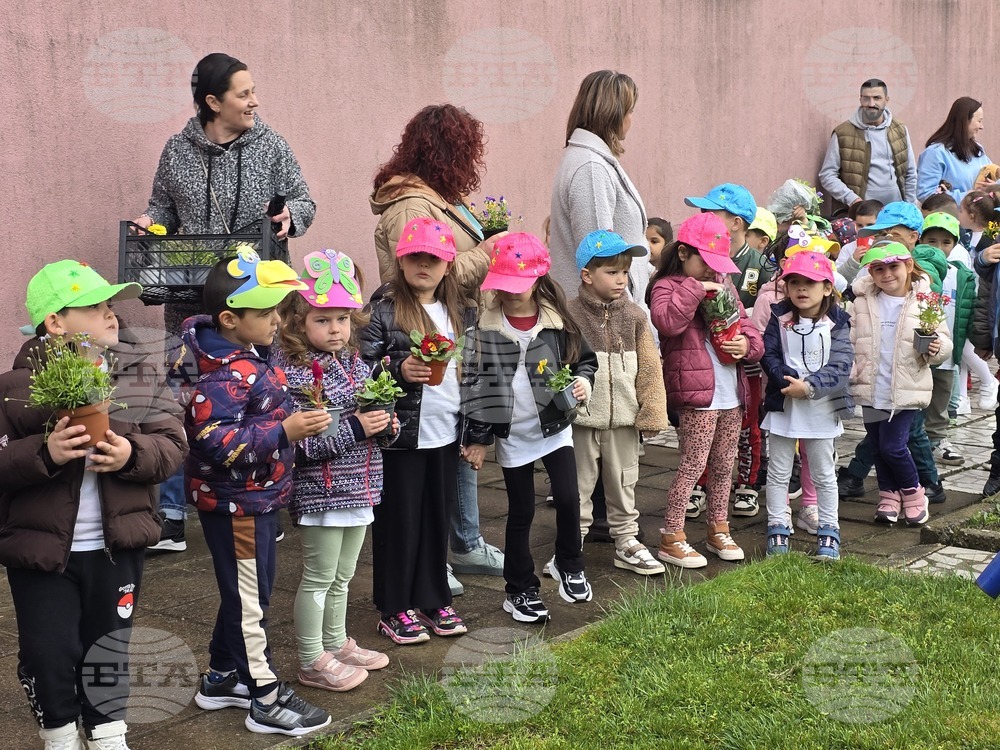 Гоце Делчев - Детска градина „Джани Родари“ - засаждане на юбилейно дърво