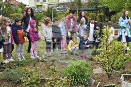 Гоце Делчев - Детска градина „Джани Родари“ - засаждане на юбилейно дърво