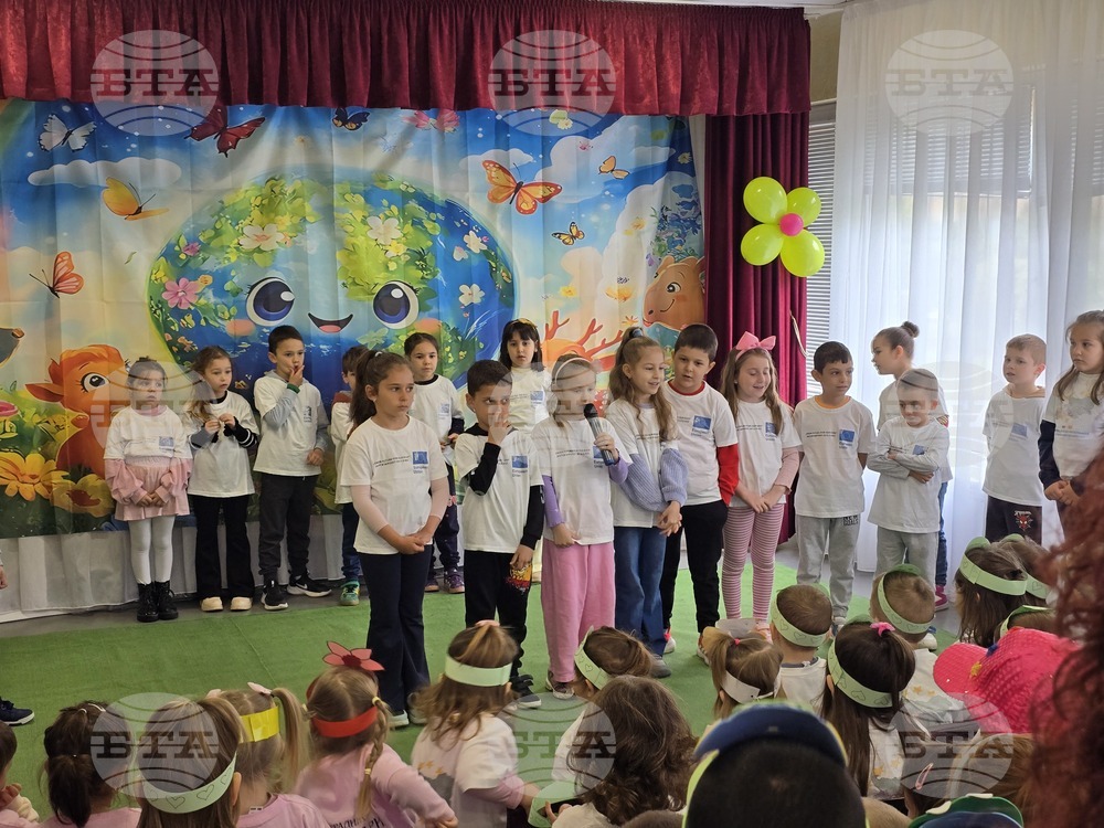 Гоце Делчев - Детска градина „Джани Родари“ - засаждане на юбилейно дърво