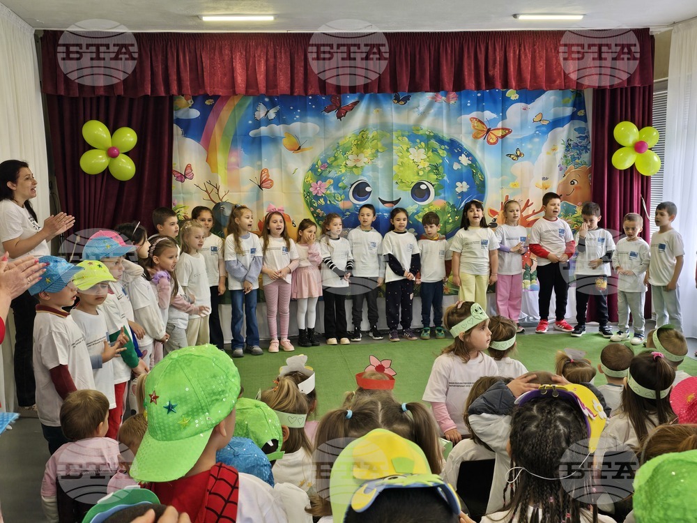 Гоце Делчев - Детска градина „Джани Родари“ - засаждане на юбилейно дърво