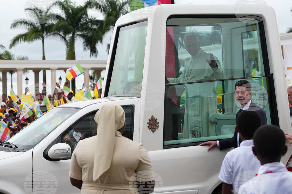 Equatorial Guinea Africa Pope